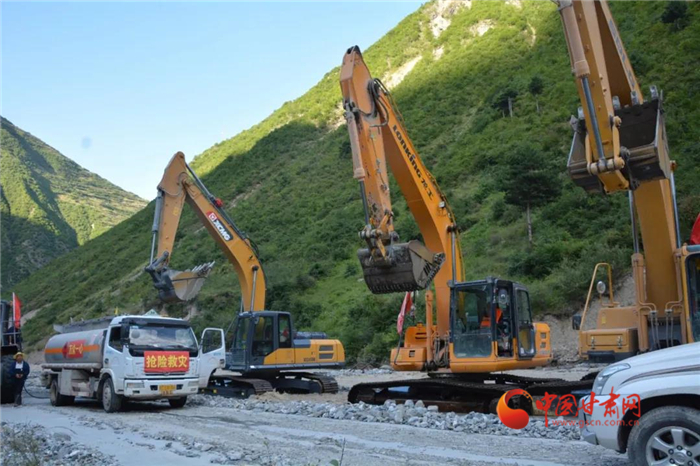 好消息！舟曲縣曲告納鎮(zhèn)至博峪鎮(zhèn)災(zāi)毀公路全線打通  