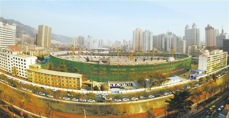 蘭州市七里河體育場主體封頂，預計明年7月交付使用