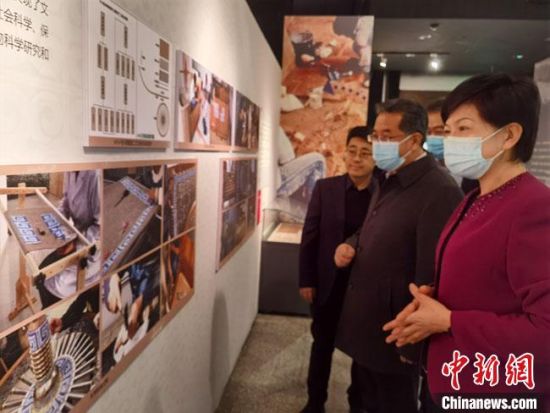 圖為展覽現(xiàn)場?！●T志軍 攝