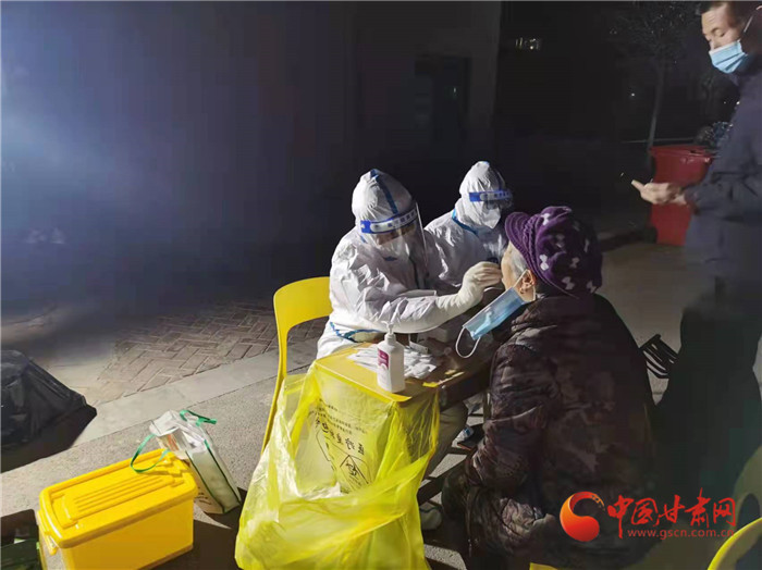專家詳解新版新冠診療方案：為何輕型病例可以不住院了？