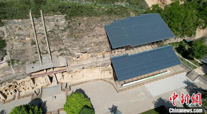 圖為航拍視角下的北石窟寺。　艾慶龍 攝